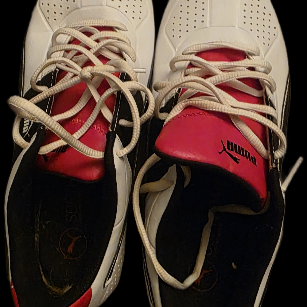 Puma Men's White and Red Sneakers